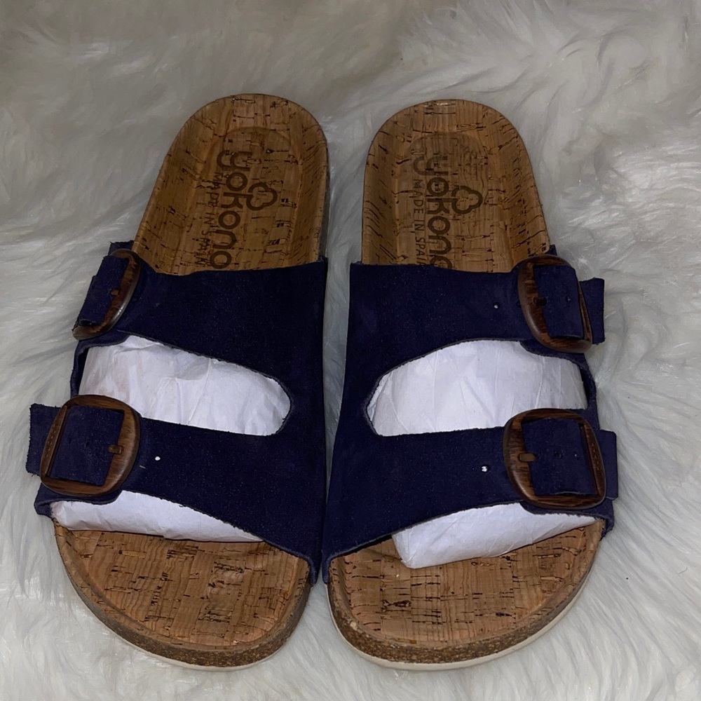Comfortable Navy Sandals with Adjustable Straps
